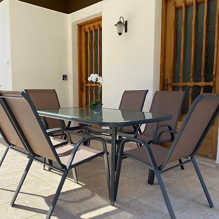 Demie And George Ηouse Villa Loutraki  Buitenkant foto