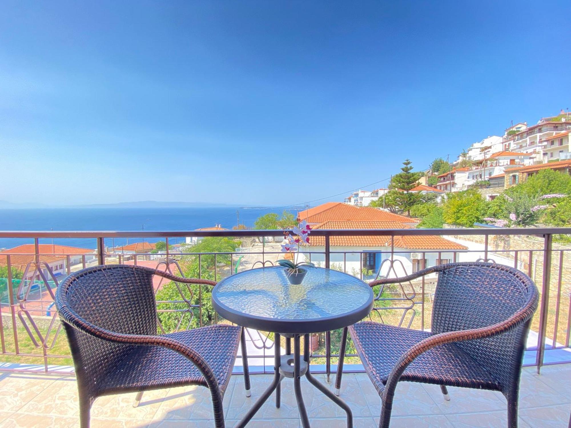 Demie And George Ηouse Villa Loutraki  Buitenkant foto