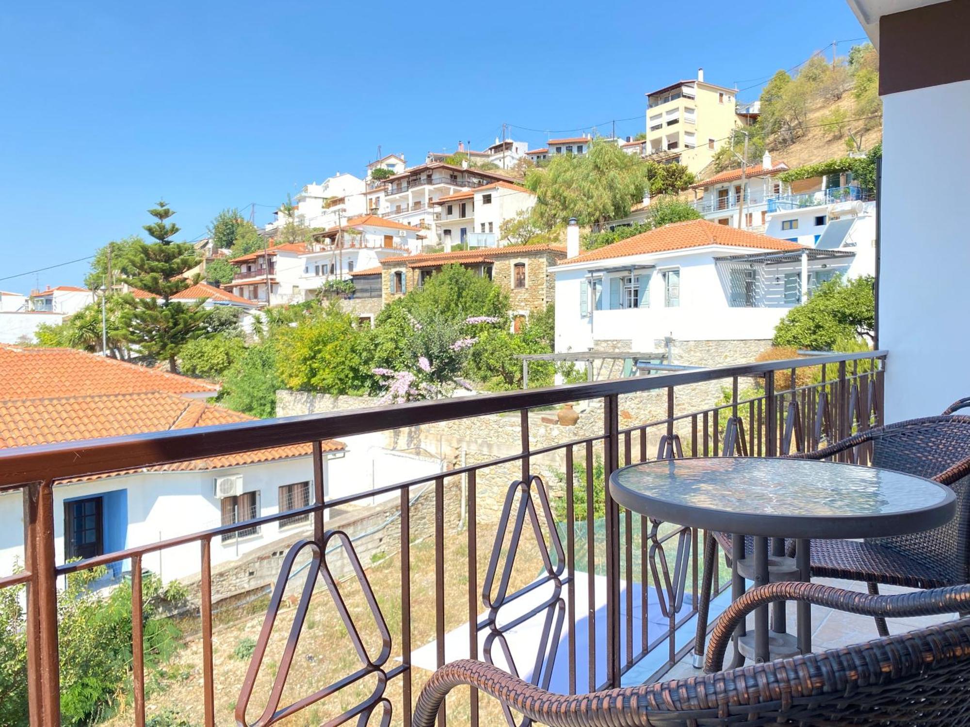 Demie And George Ηouse Villa Loutraki  Buitenkant foto
