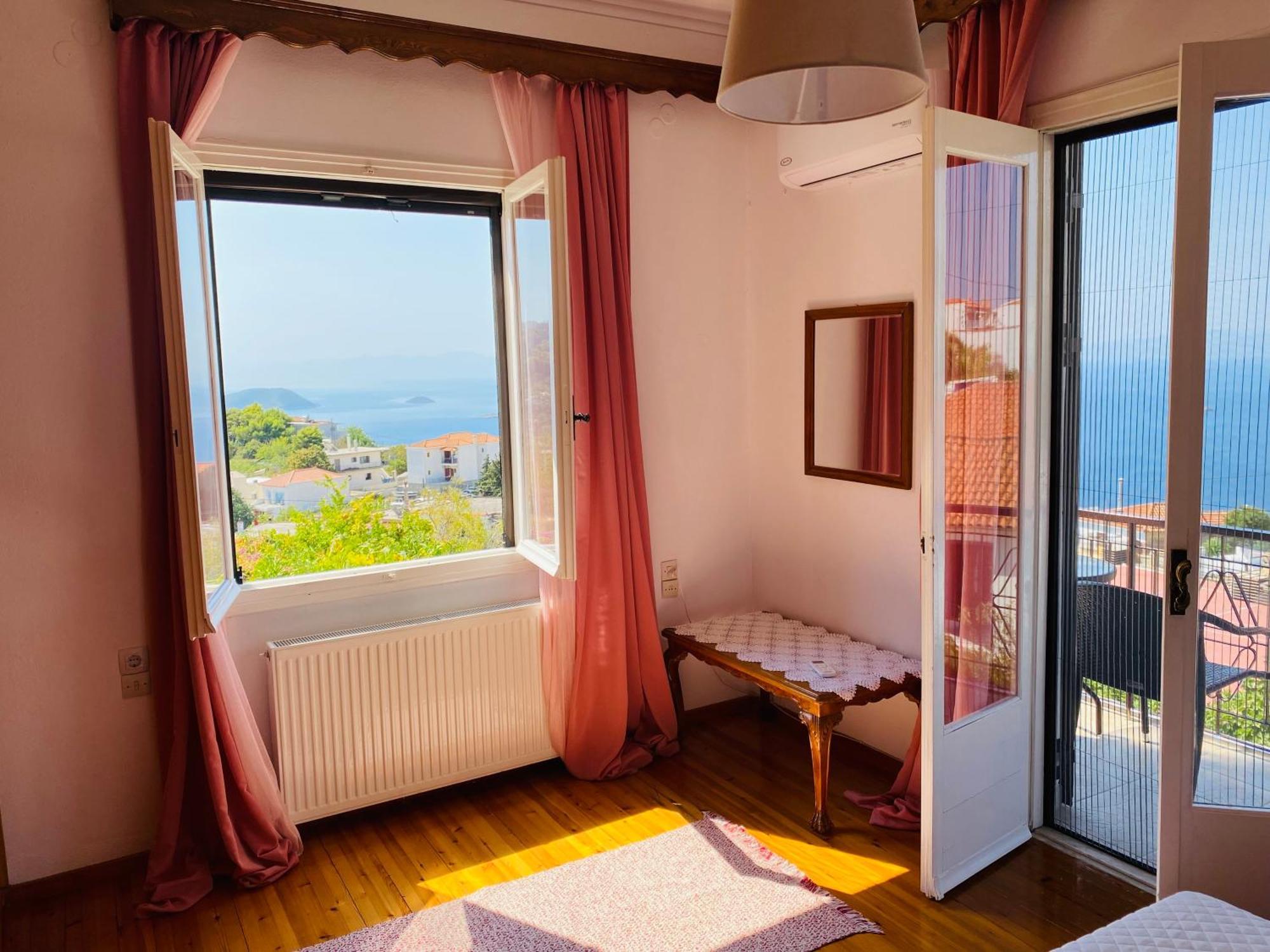 Demie And George Ηouse Villa Loutraki  Buitenkant foto